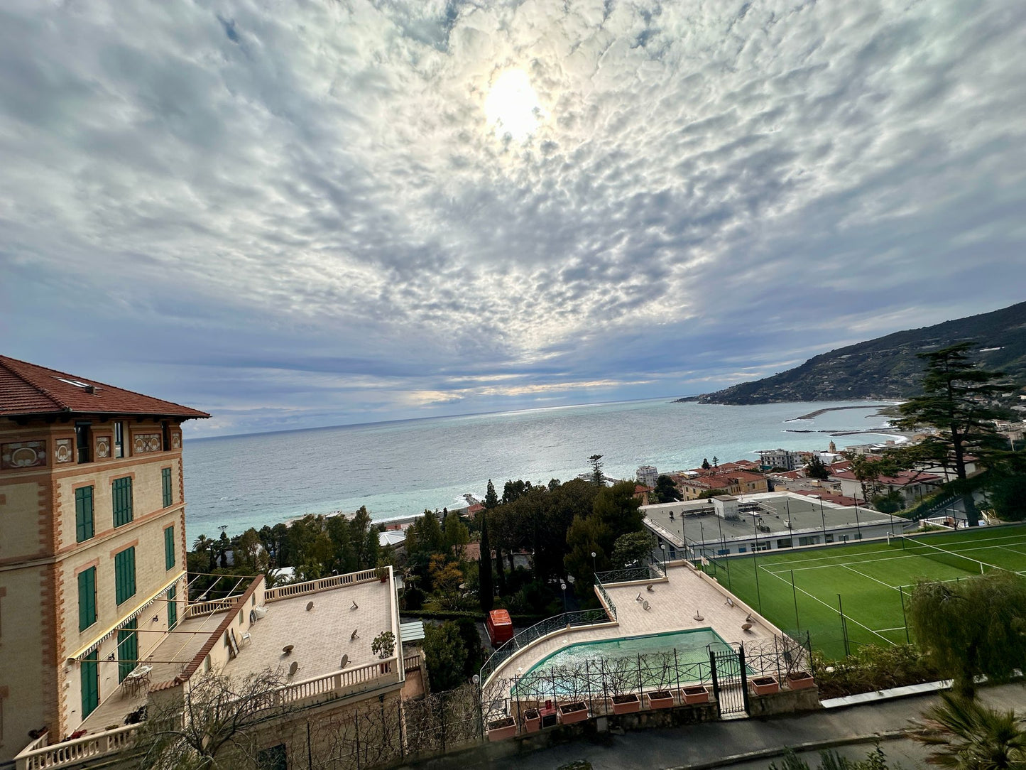 [ "OASI RIVIERA" VISTA MARE // SANREMO ]