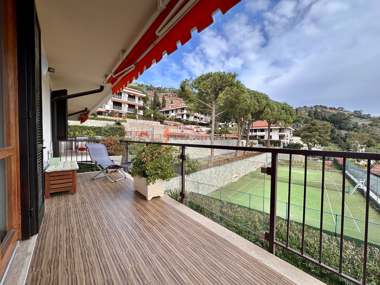 [ "OASI RIVIERA" VISTA MARE // SANREMO ]