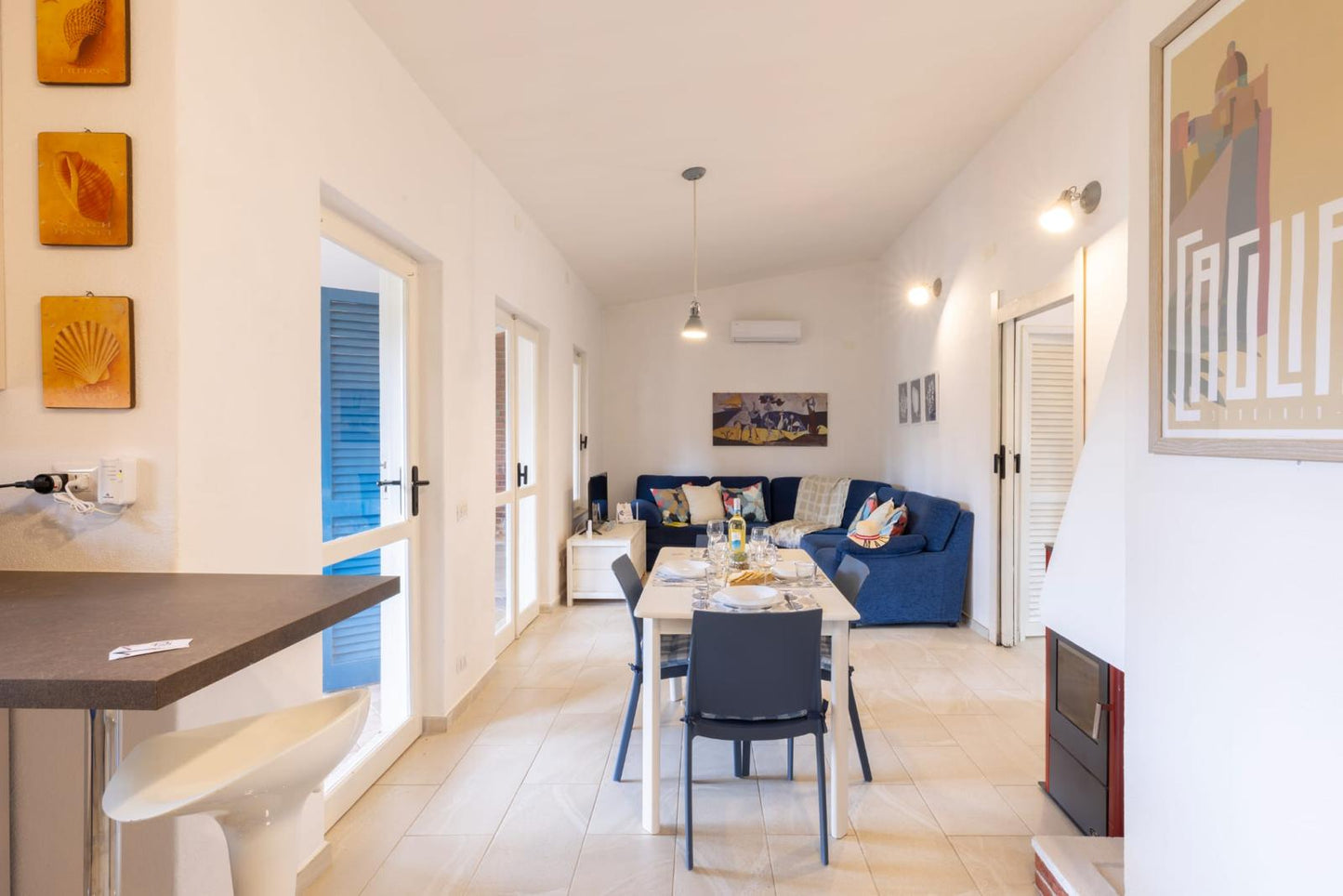 [ CASA VACANZA CON PISCINA // QUARTU SANT'ELENA ]
