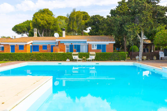 [ CASA VACANZA CON PISCINA // QUARTU SANT'ELENA ]