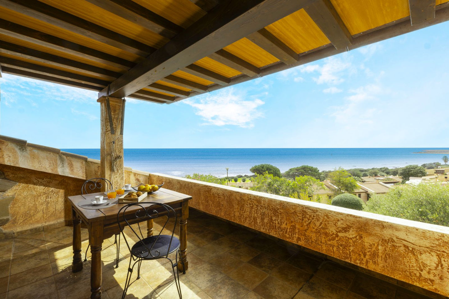 [ "CALA PORTO CORALLO" // VILLA PUTZU ]