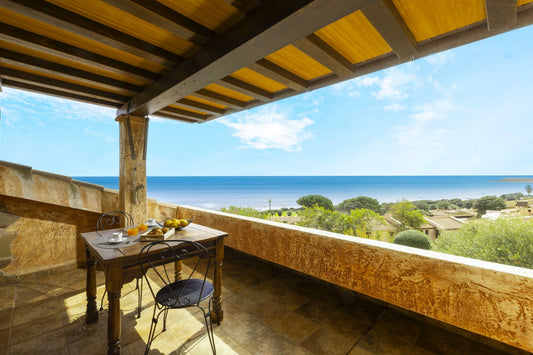 [ "CALA PORTO CORALLO" // VILLA PUTZU ]
