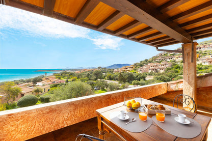 [ "CALA PORTO CORALLO" // VILLA PUTZU ]