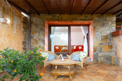[ "CALA PORTO CORALLO" // VILLA PUTZU ]