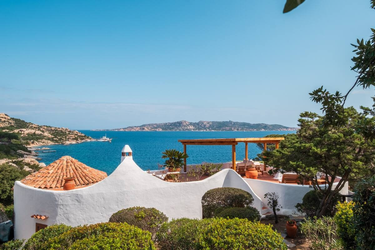[ "TERRAZZA SUL MARE" // PUNTA SARDEGNA ]
