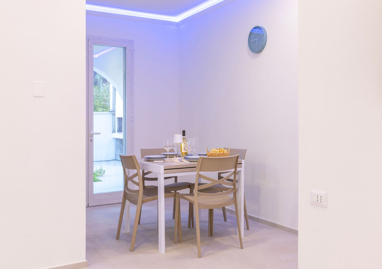 [ "VILLA THALASSA" // TORRE DELLE STELLE ]