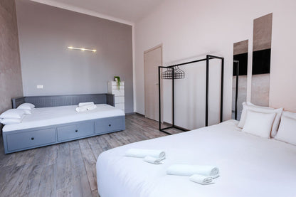 [ LUXURY APARTMENT MILANO // NAVIGLI ]