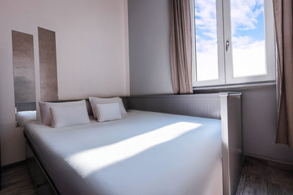 [ LUXURY APARTMENT MILANO // NAVIGLI ]