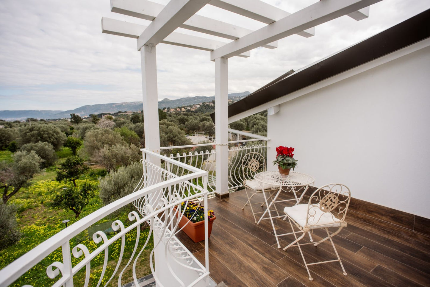 [ "VILLA SICILY APPARTAMENTO ORIZZONTE" // ACQUEDOLCI - MESSINA ]