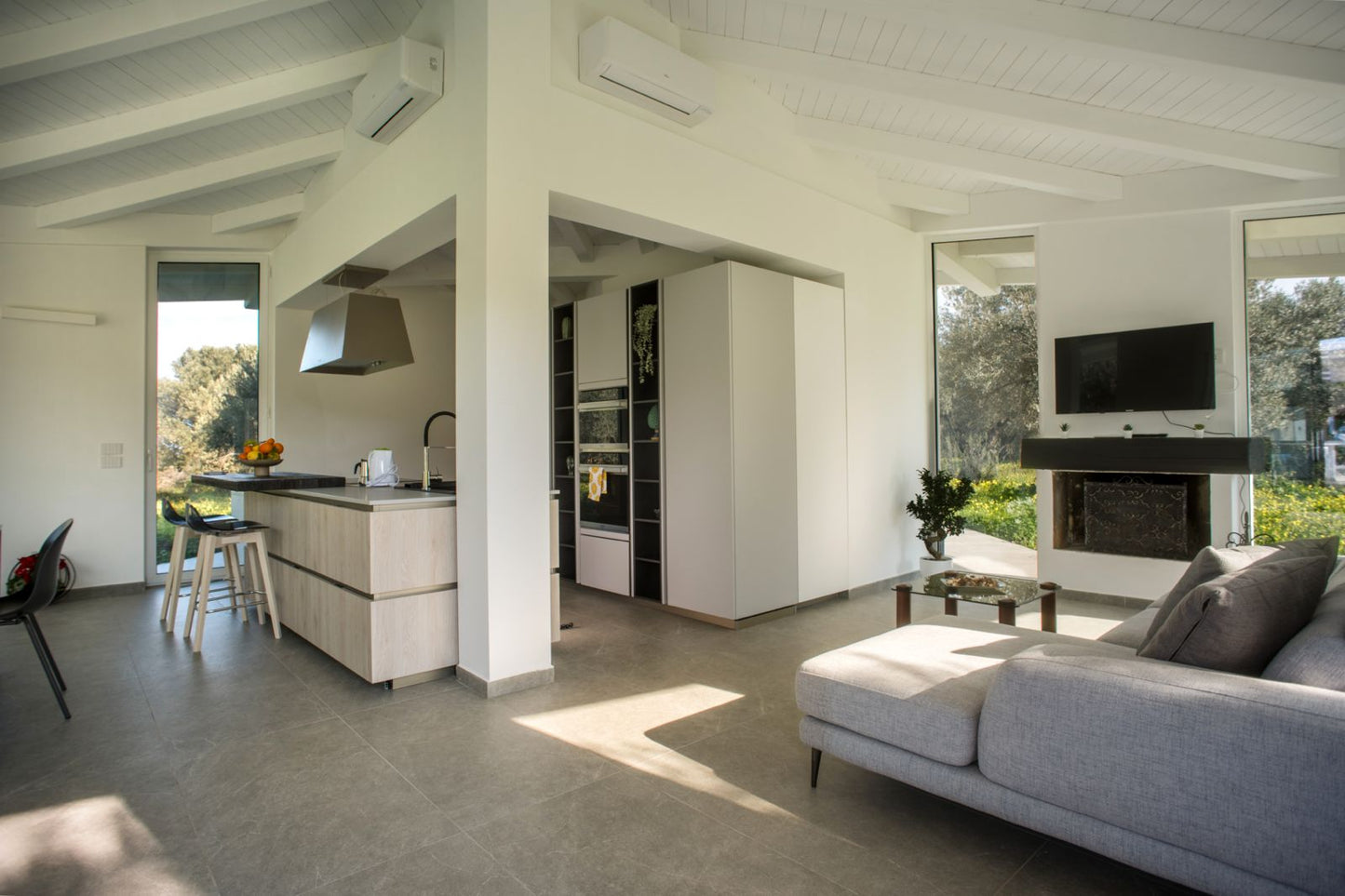 [ "VILLA SICILY APPARTAMENTO DEPANDANCE" // ACQUEDOLCI - MESSINA ]