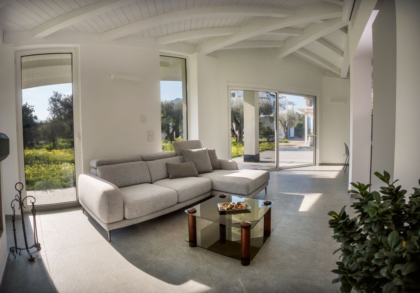 [ "VILLA SICILY APPARTAMENTO DEPANDANCE" // ACQUEDOLCI - MESSINA ]