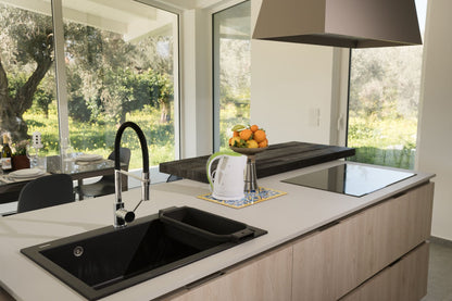 [ "VILLA SICILY APPARTAMENTO DEPANDANCE" // ACQUEDOLCI - MESSINA ]