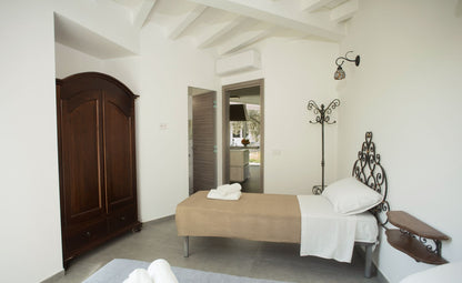 [ "VILLA SICILY APPARTAMENTO DEPANDANCE" // ACQUEDOLCI - MESSINA ]