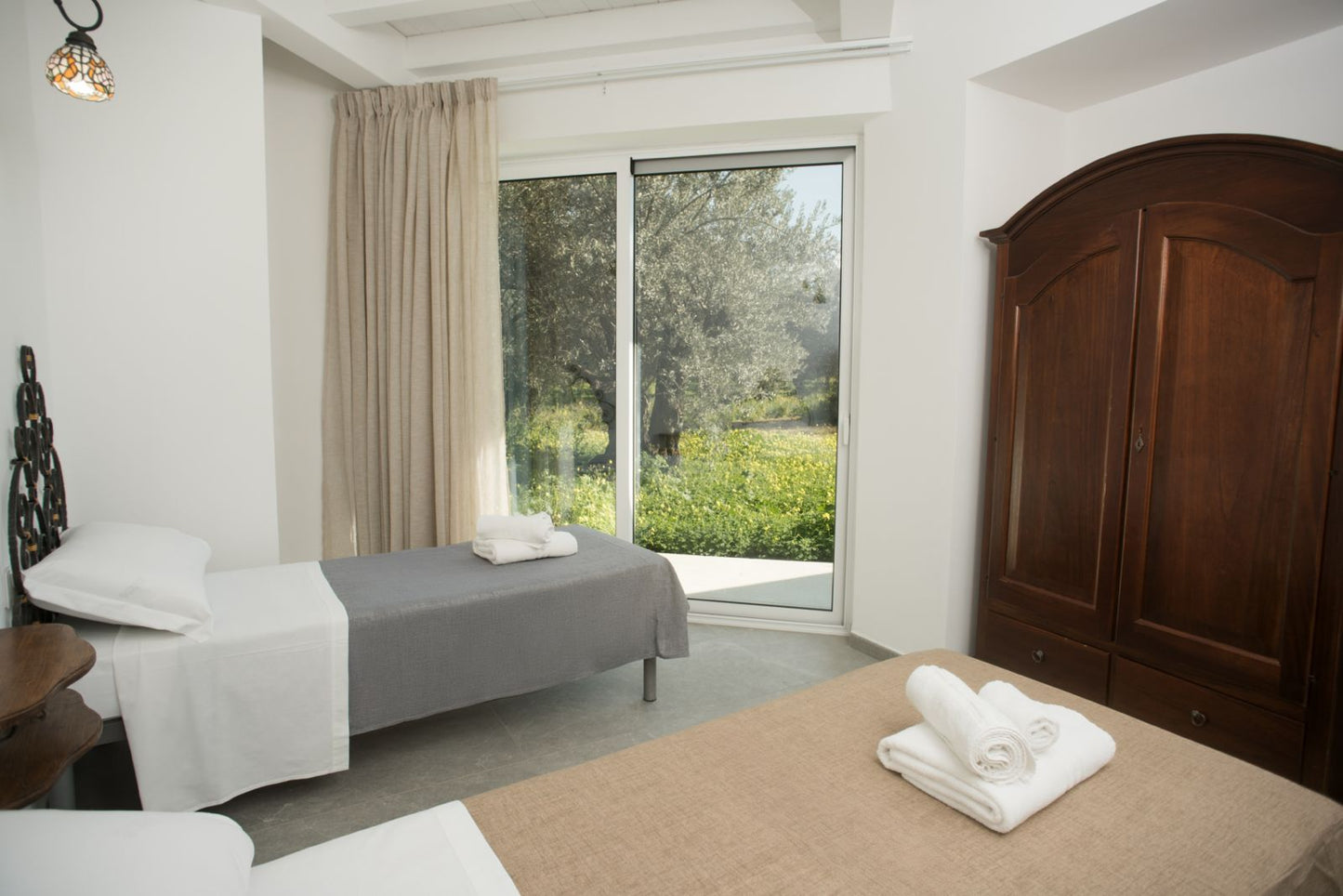[ "VILLA SICILY APPARTAMENTO DEPANDANCE" // ACQUEDOLCI - MESSINA ]