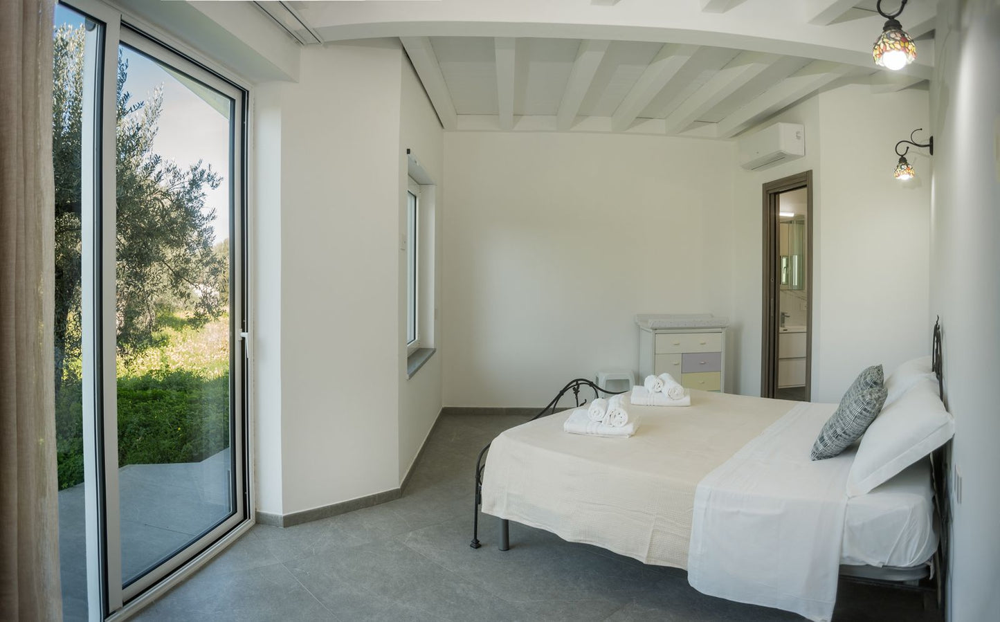 [ "VILLA SICILY APPARTAMENTO DEPANDANCE" // ACQUEDOLCI - MESSINA ]