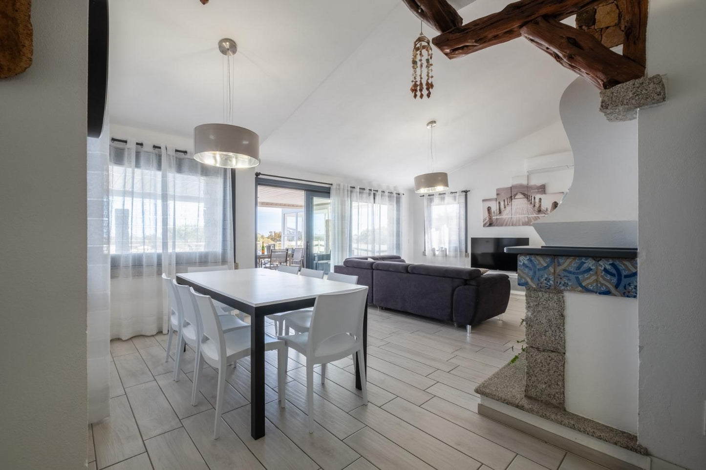 [ "VILLA EXCLUSIVE RESORT IS MOLAS" // PULA ]