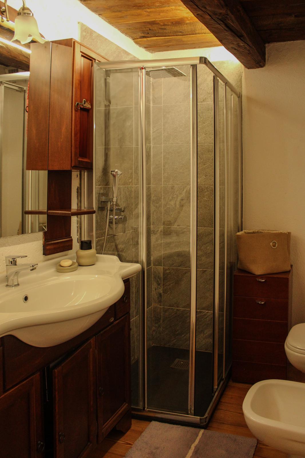 [ CHALET BILOCALE // VALLE D'AOSTA ]