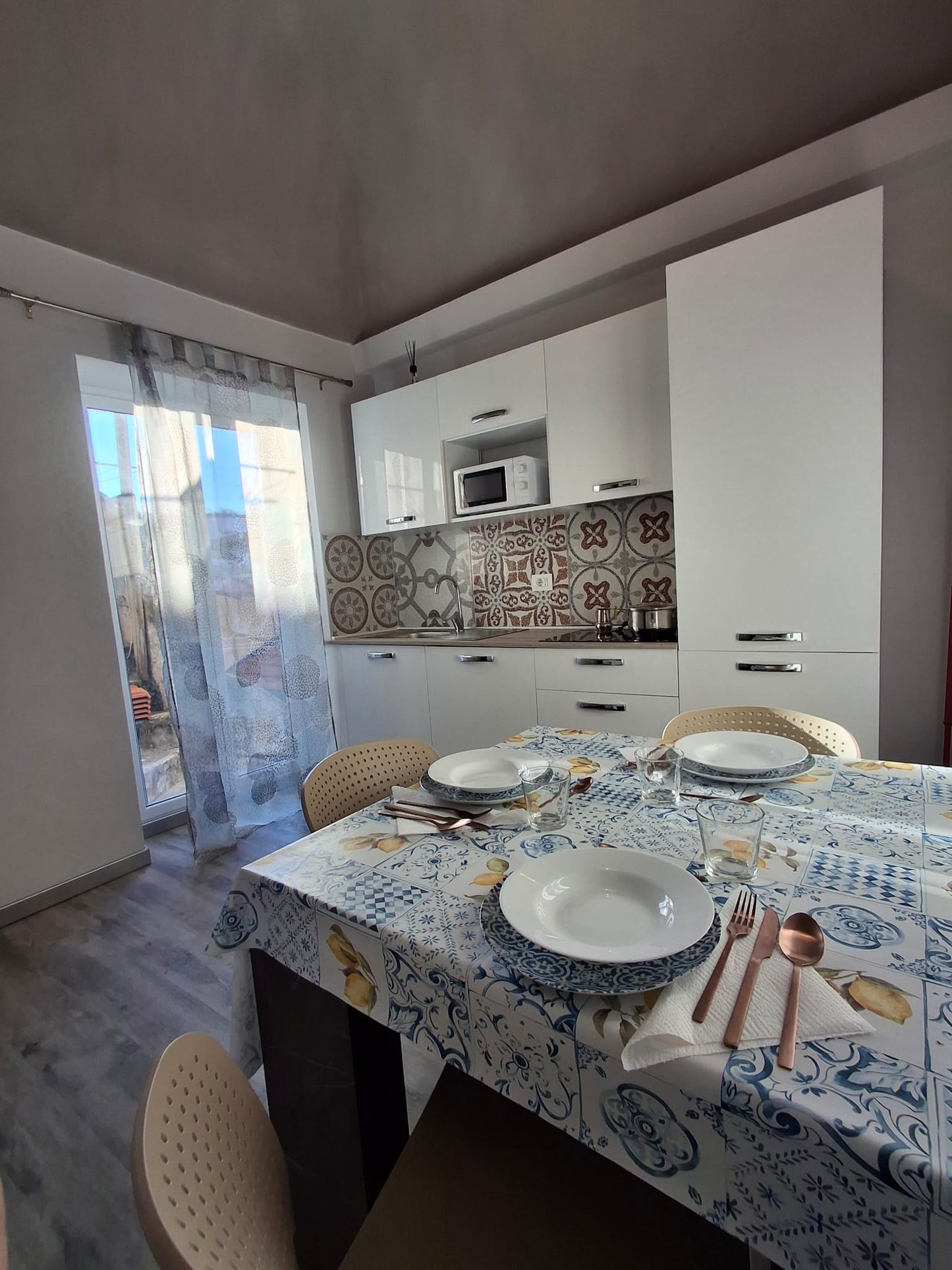 [ "APARTMENT SOLIS" // ALASSIO ]