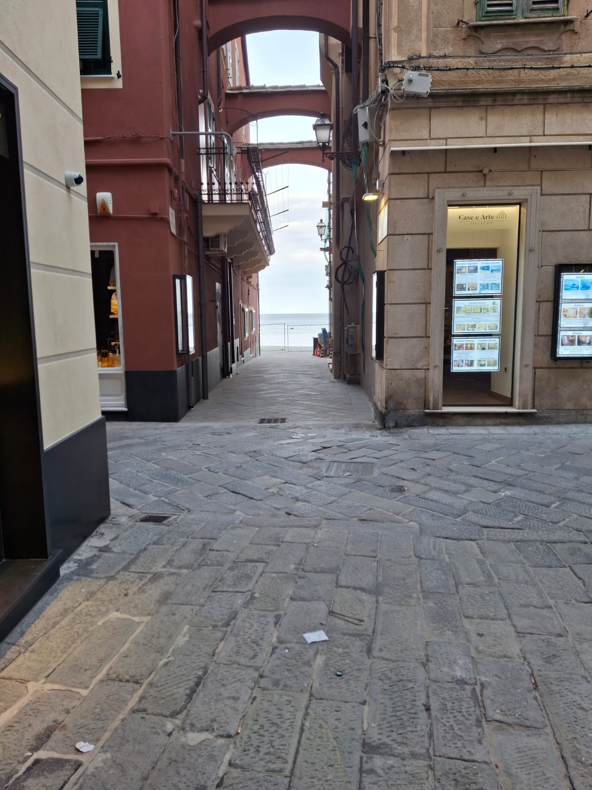 [ "APARTMENT SOLIS" // ALASSIO ]