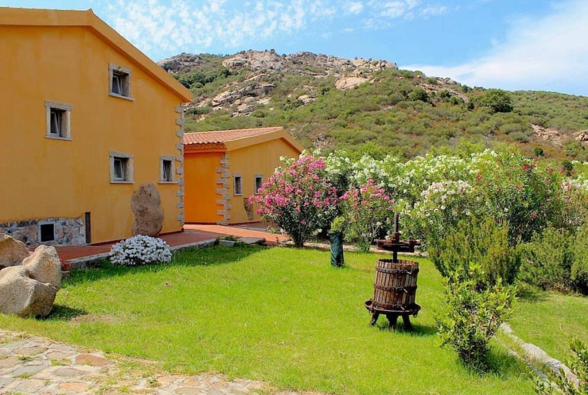 [ "AGRITURISMO PIETRA SARDA" // ARZACHENA ]