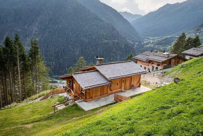 [ "LUXURY MASO LEPROTTO" TRENTINO - ALTO ADIGE ]
