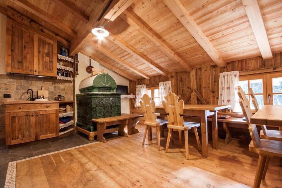 [ "LUXURY MASO LEPROTTO" TRENTINO - ALTO ADIGE ]