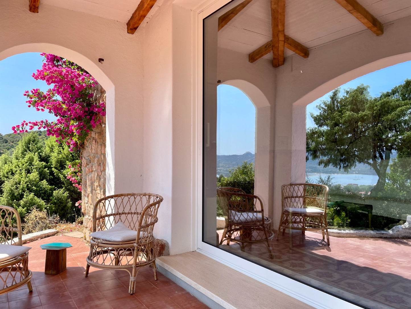 [ "VILLA PANORAMICA" // CANNIGIONE ]