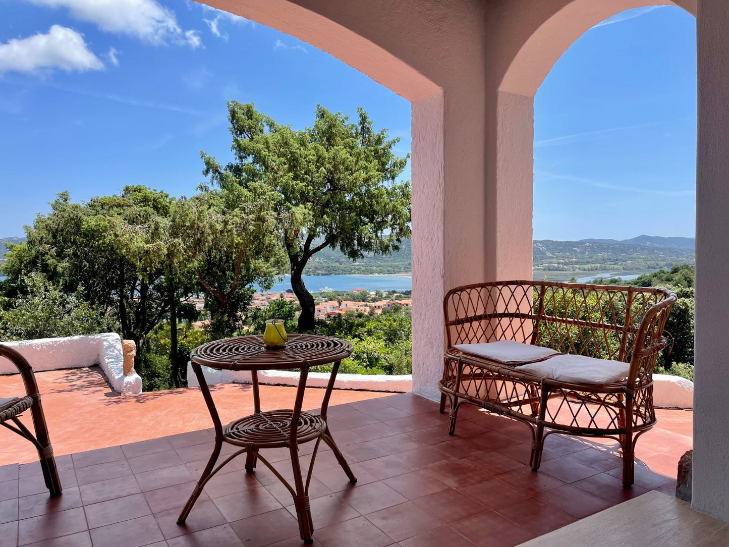 [ "VILLA PANORAMICA" // CANNIGIONE ]