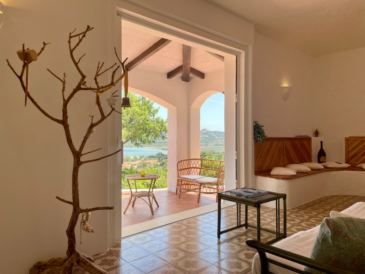 [ "VILLA PANORAMICA" // CANNIGIONE ]