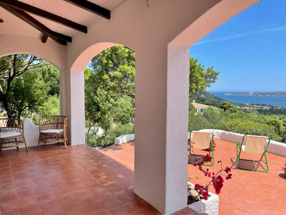 [ "VILLA PANORAMICA" // CANNIGIONE ]