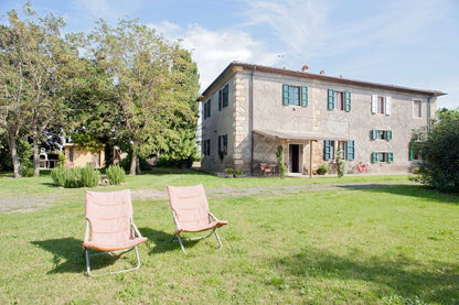 [ "BORGO LE QUERCE" // CECINA ]