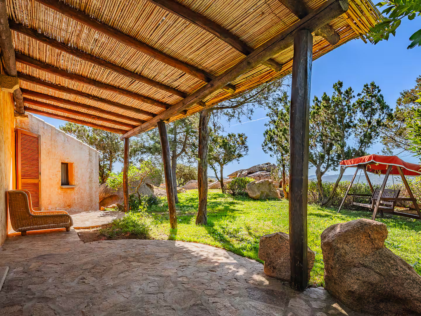 [ "VILLA BLUE" // PORTO CERVO ]