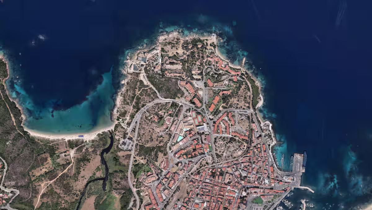 [ "MONOLOCALE 200MT MARE" // PALAU ]