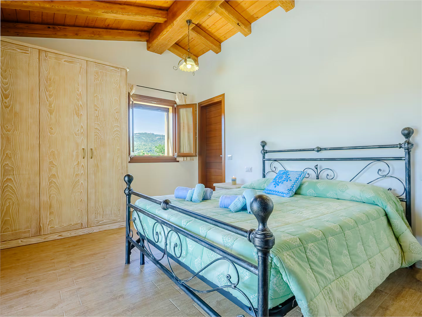 [ "VILLA SUGHERA" // OLBIA ]