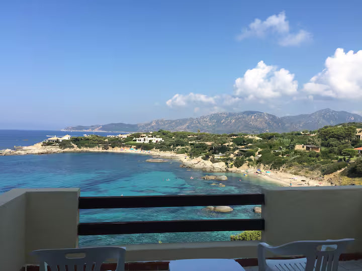 [ "VILLA CALA CATERINA" ACCESSO DIRETTO ALLA SPIAGGIA // VILLASIMIUS ]