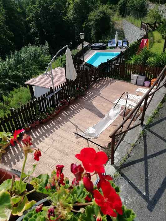 [ "LA CASA DEL RELAX" CON PISCINA PRIVATA // FINALE LIGURE ]
