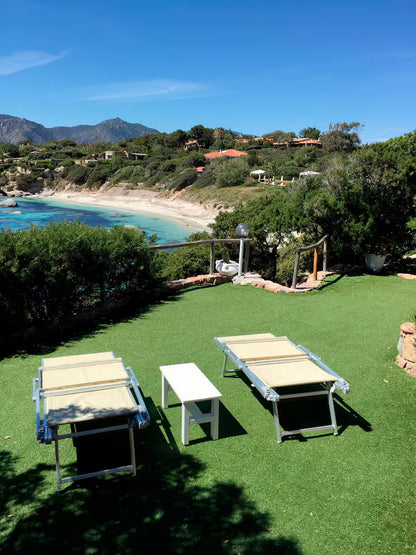 [ "VILLA CALA CATERINA" ACCESSO DIRETTO ALLA SPIAGGIA // VILLASIMIUS ]