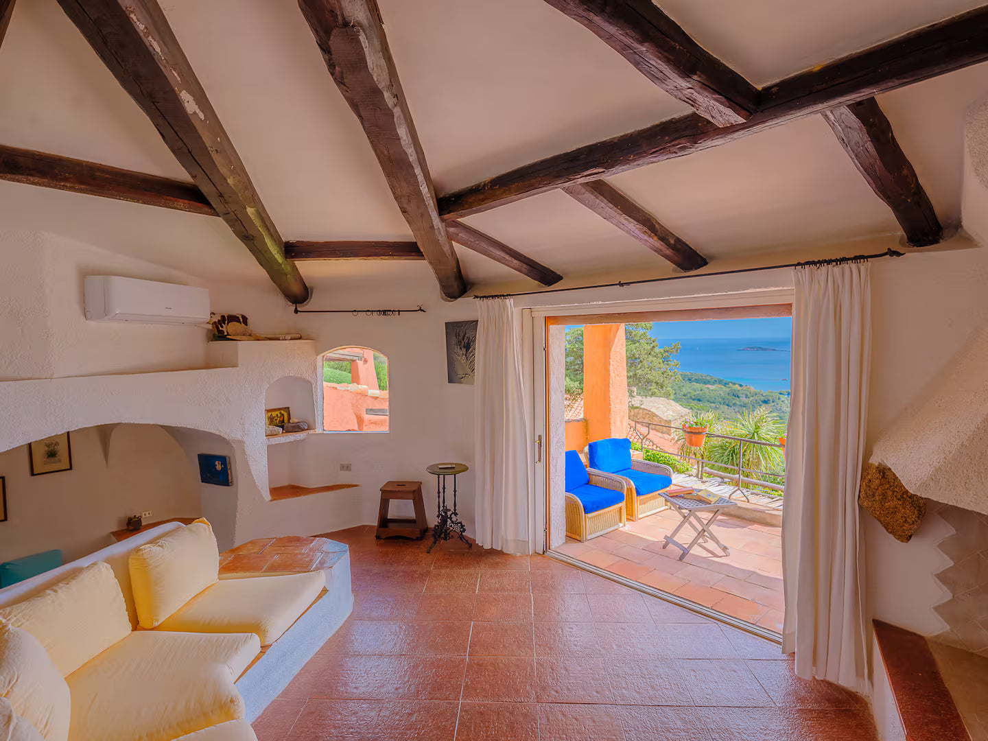 [ "VILLA PERLA 1" // PORTO CERVO ]