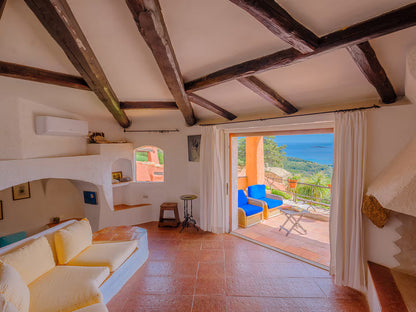 [ "VILLA PERLA 1" // PORTO CERVO ]