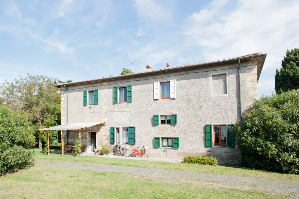 [ "BORGO LE QUERCE" // CECINA ]