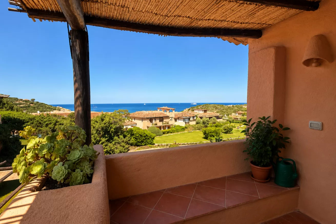 [ "BELVEDERE SMERALDA" // PORTO CERVO ]