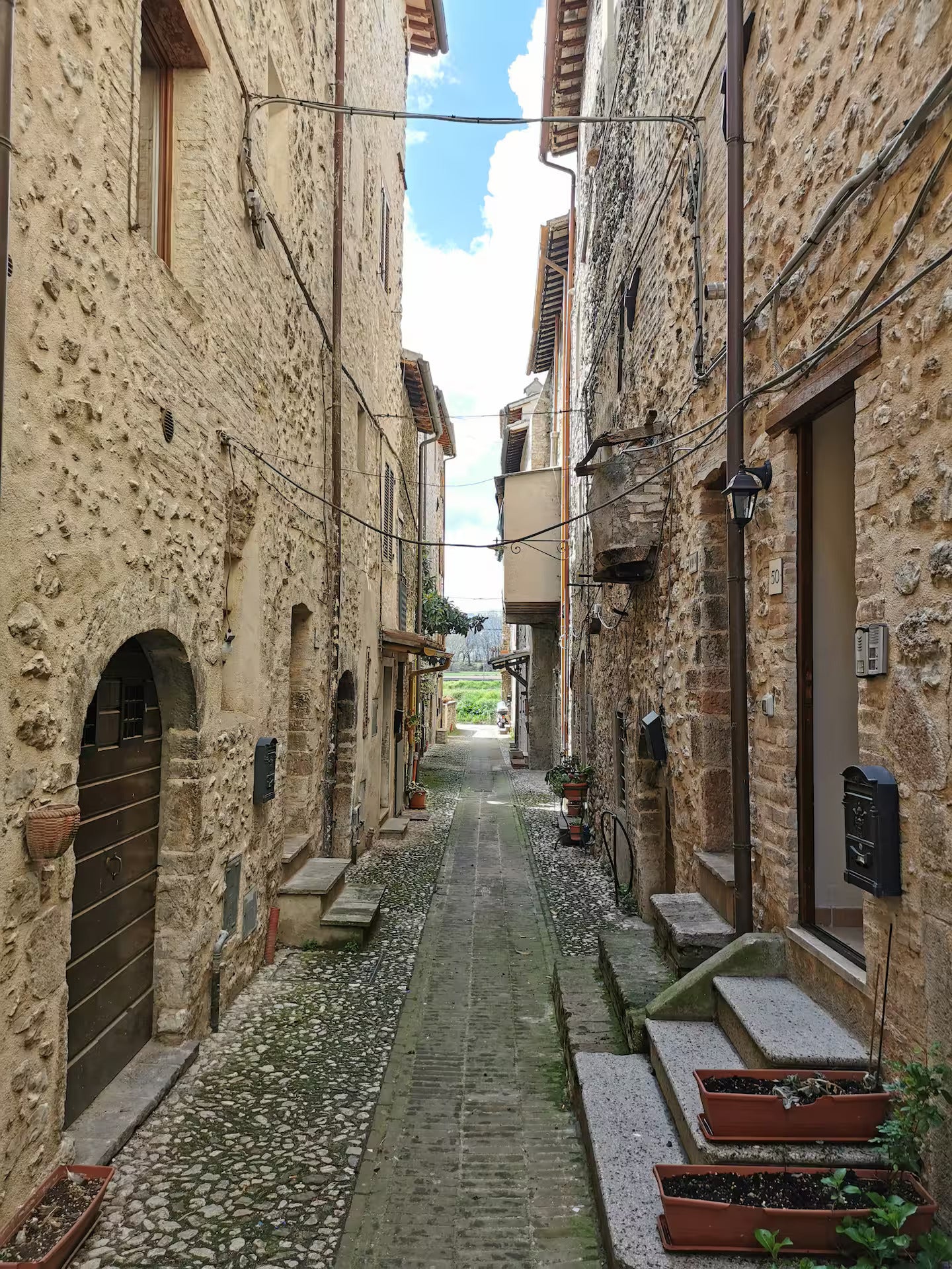 [ "DIMORA UMBRIA" // SPOLETO ]