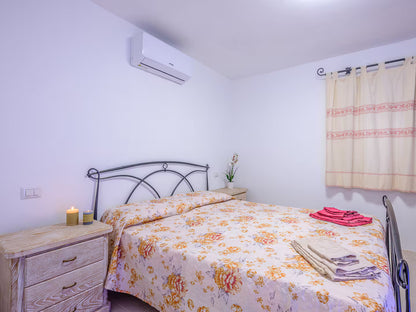 [ "VILLA EUCALIPTO" OLBIA ]
