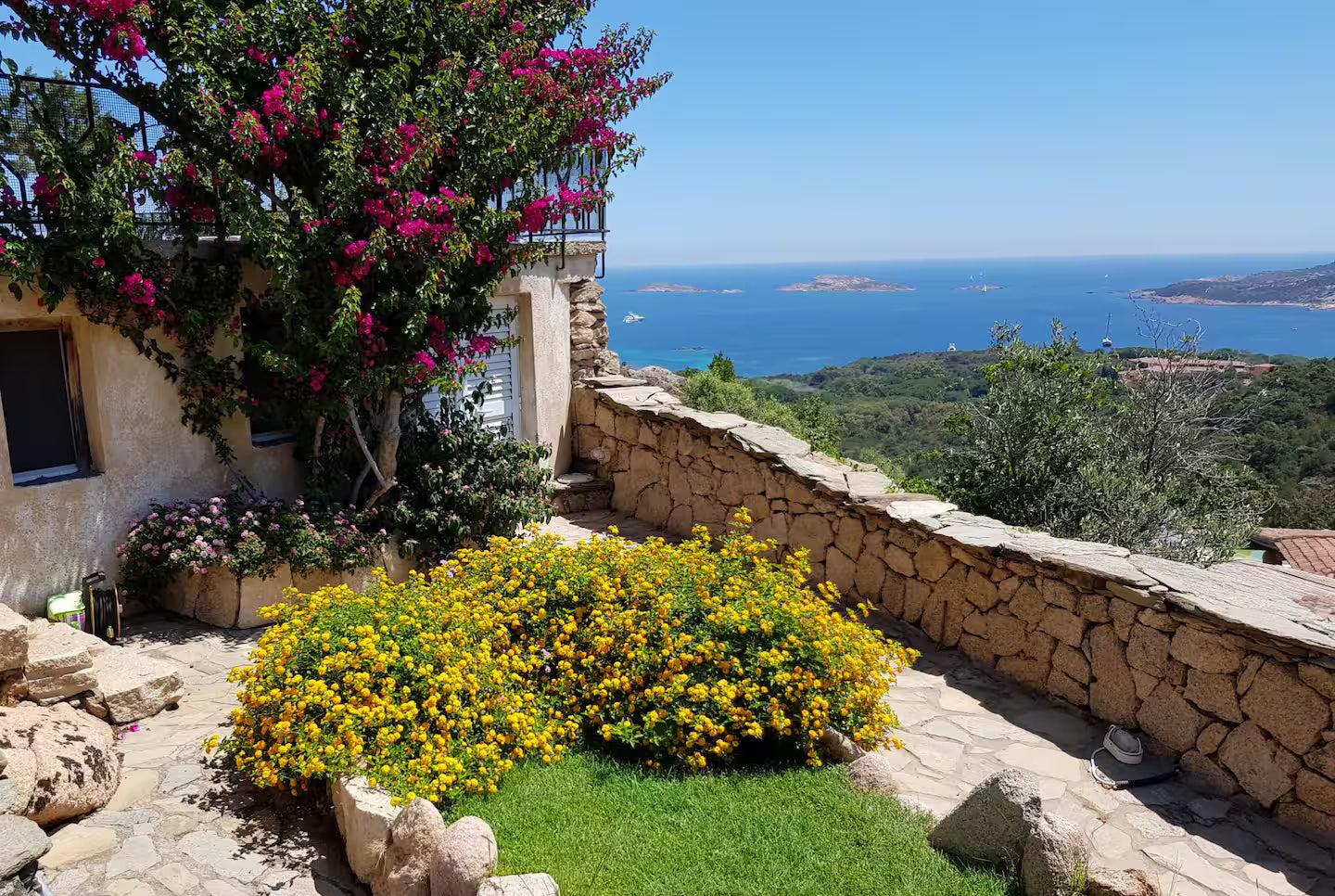 [ "VILLA PERLA 1" // PORTO CERVO ]