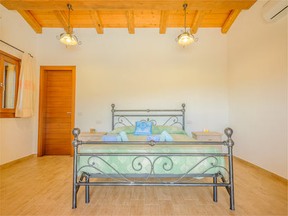 [ "VILLA SUGHERA" // OLBIA ]