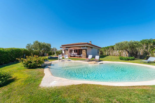 [ "VILLA LUCE DI MARE" // PALAU ]
