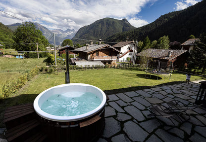 [ "CHALET DELLE STELLE" // BRUSSON ]
