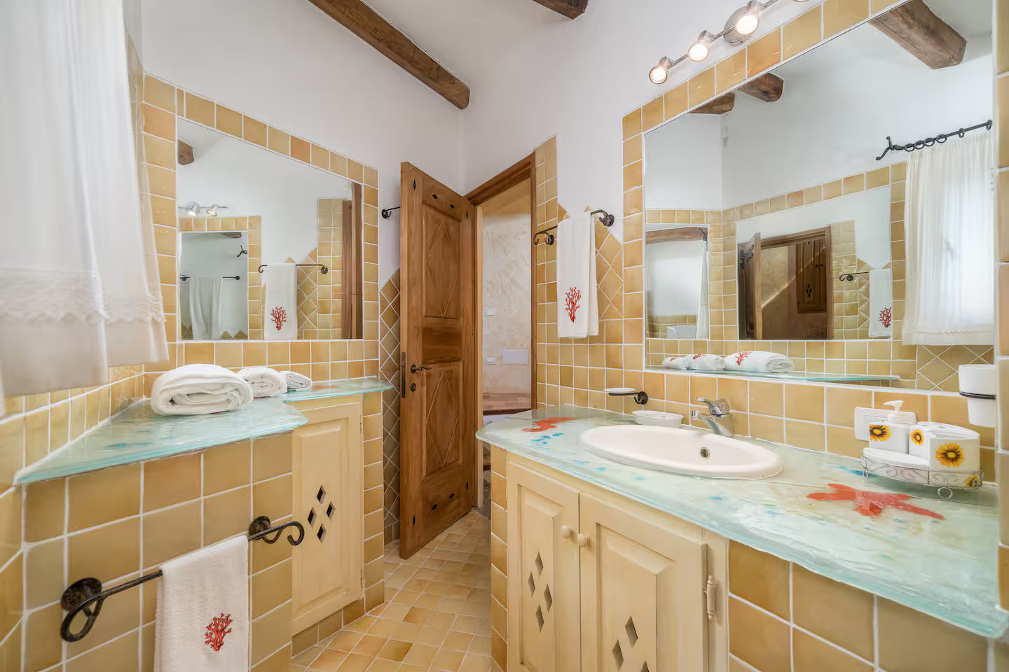[ "VILLA BLUE" // PORTO CERVO ]