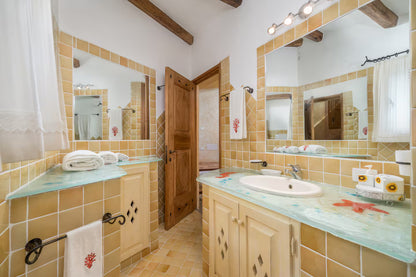 [ "VILLA BLUE" // PORTO CERVO ]