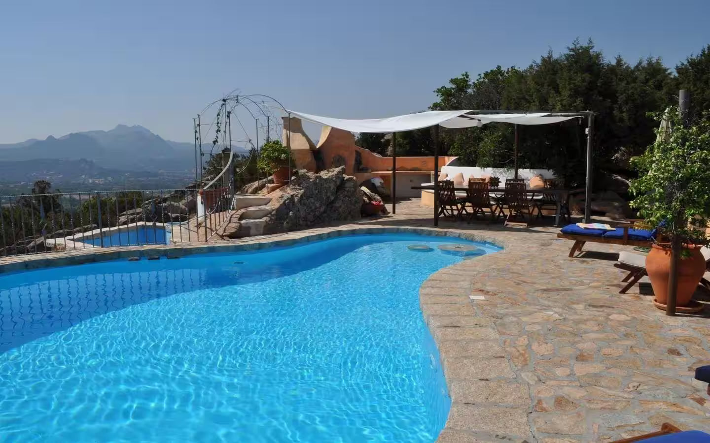 [ "VILLA BLUE" // PORTO CERVO ]